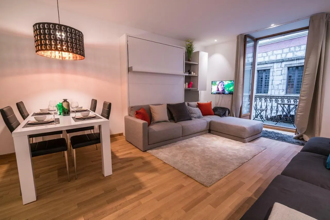 Apartment Le Balcon De La Vieille Ville Annecy