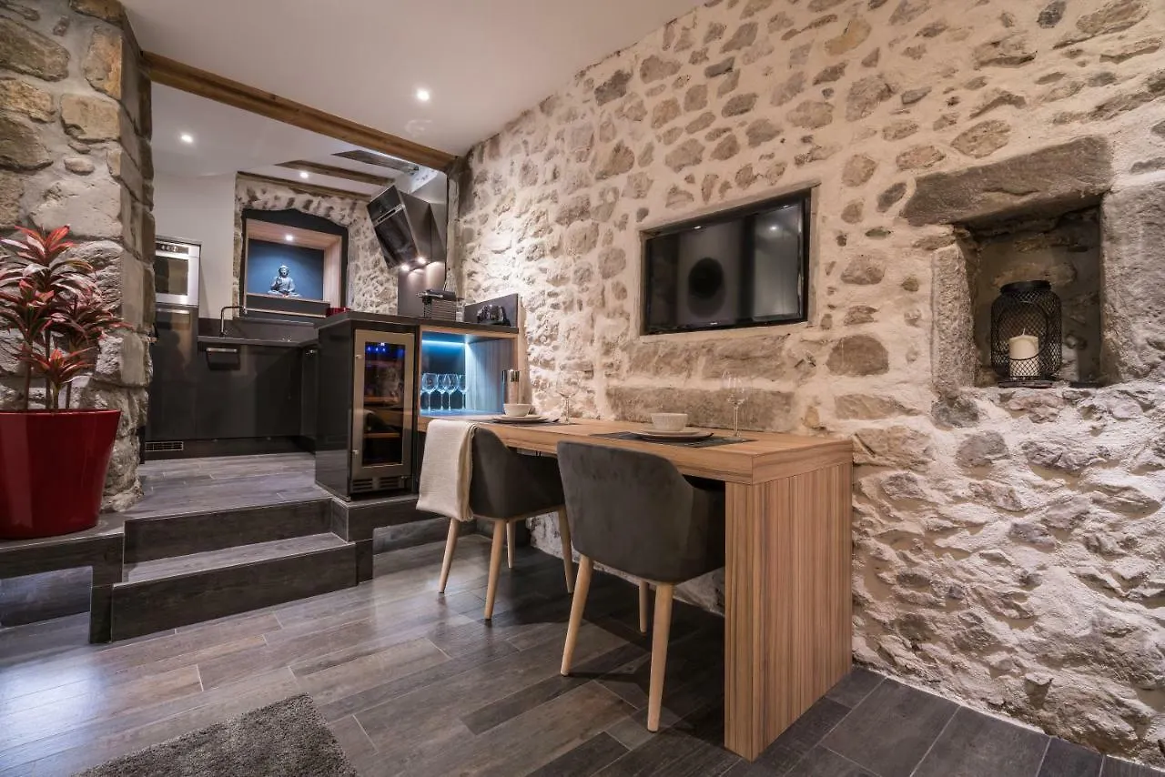 Apartment Le Balcon De La Vieille Ville Annecy